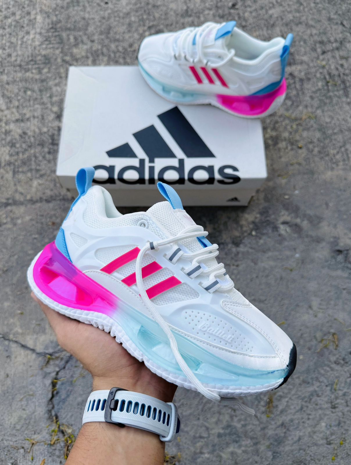 Gray helmet for bikers